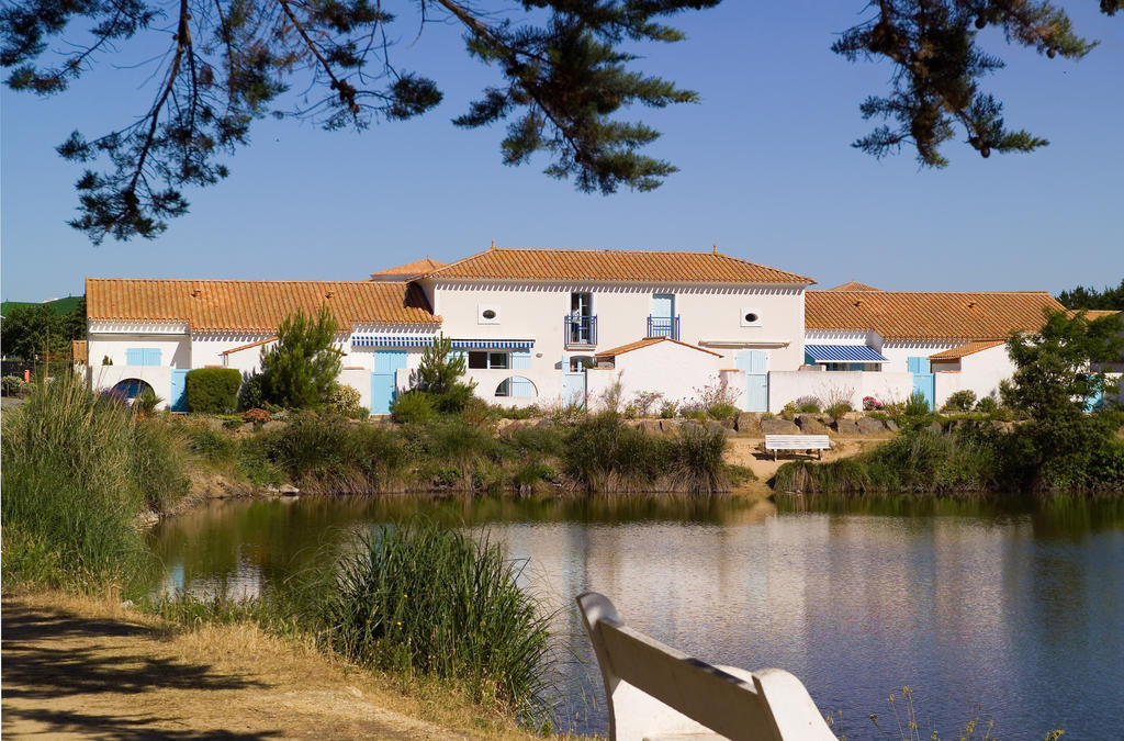 Madame Vacances Les Maisons du Lac Saint-Jean-de-Monts Extérieur photo